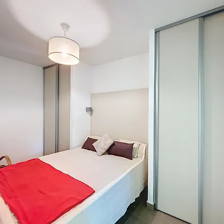 Le Parc Eugenie Apartment *
